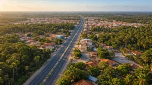 Paisagem urbana do Eusébio destacando contabilidade em Eusébio e áreas verdes em ambiente tropical.